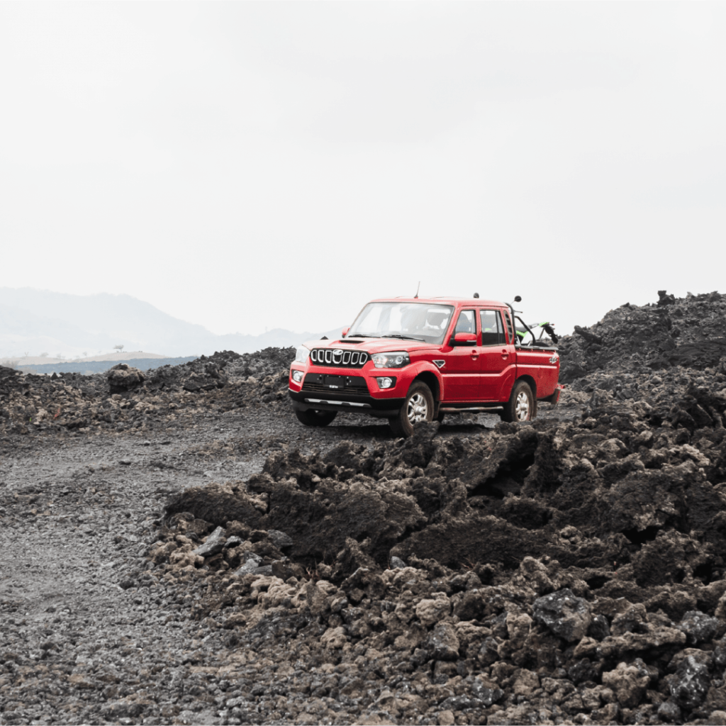 SomosPic_Mahindra